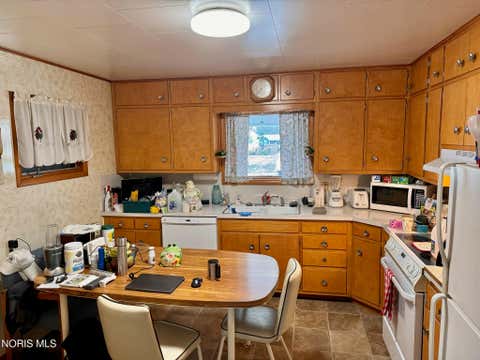 Tiny photo for 310 W Rings Street, West Unity, OH 43570 (MLS # 10011988)