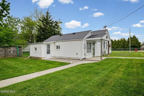 Tiny photo for 103 W 6th Street, Genoa, OH 43430 (MLS # 10007707)