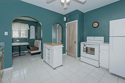 Tiny photo for 2232 Goddard Road, Toledo, OH 43606 (MLS # 10012588)