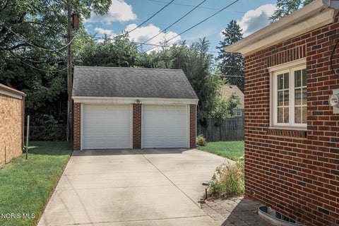 Tiny photo for 2232 Goddard Road, Toledo, OH 43606 (MLS # 10012588)