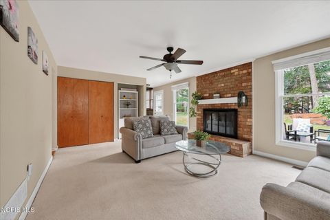 Tiny photo for 4547 Gettysburg Drive, Sylvania, OH 43560 (MLS # 10005798)