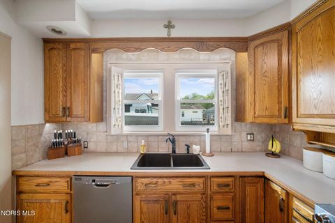 Tiny photo for 311 N Main St ST, Swanton, OH 43558 (MLS # 10008056)
