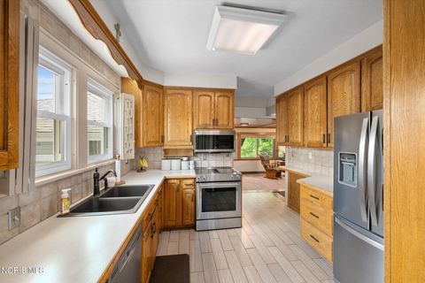 Tiny photo for 311 N Main St ST, Swanton, OH 43558 (MLS # 10008056)