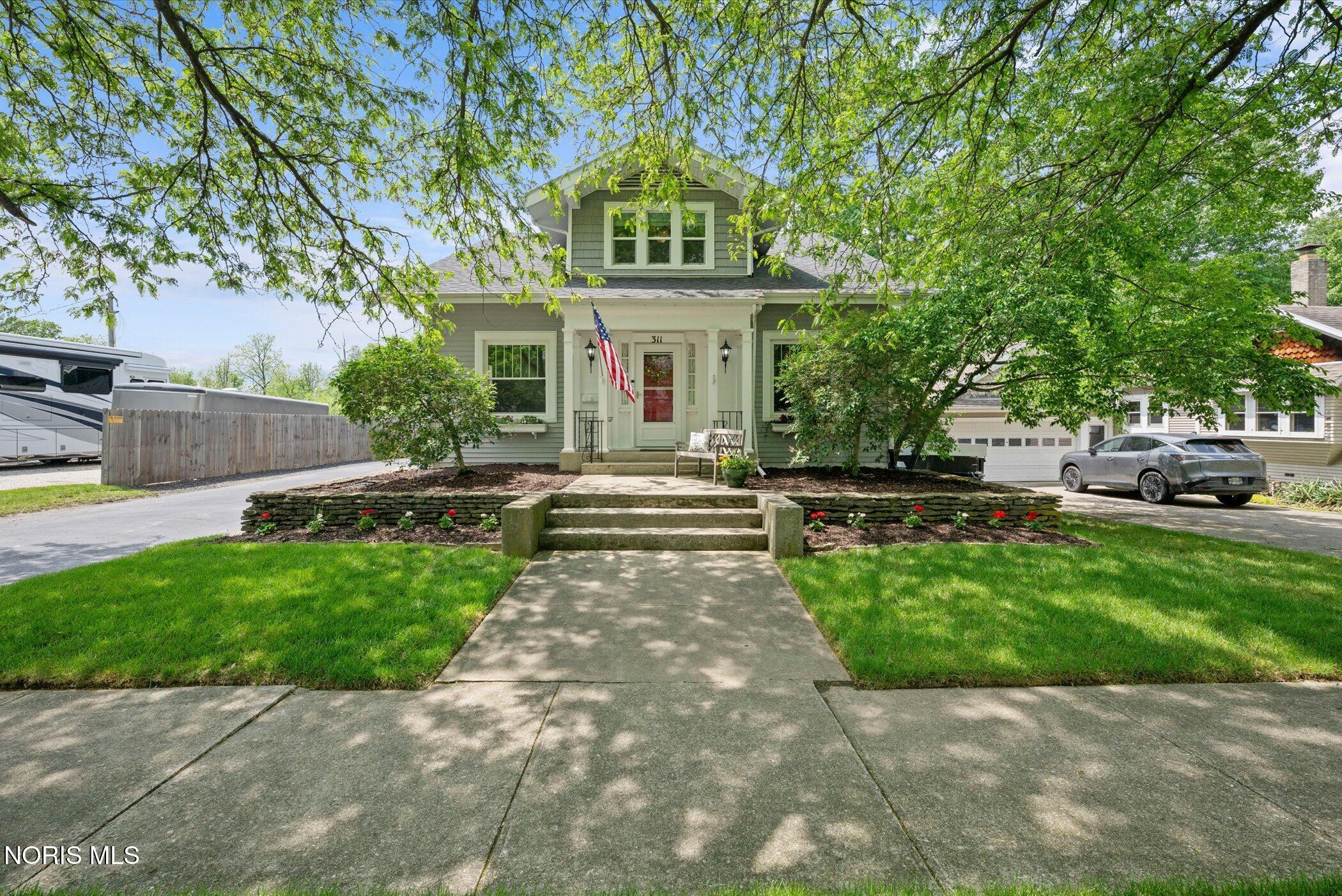 311 N Main St