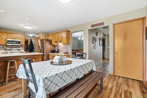 Tiny photo for 331 Chippewa Drive, Ottawa, OH 45875 (MLS # 10001635)