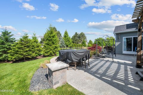 Tiny photo for 714 Delaware Drive, Perrysburg, OH 43551 (MLS # 10007924)