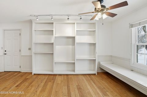 Tiny photo for 1085 Birch Drive, Perrysburg, OH 43551 (MLS # 10003715)