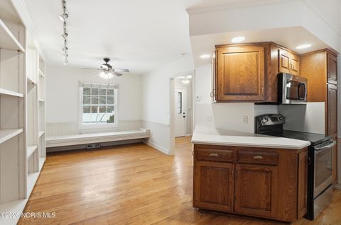 Tiny photo for 1085 Birch Drive, Perrysburg, OH 43551 (MLS # 10003715)