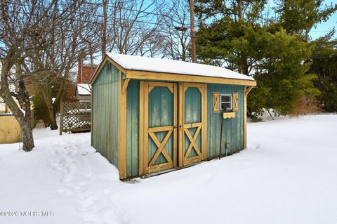 Tiny photo for 1085 Birch Drive, Perrysburg, OH 43551 (MLS # 10003715)