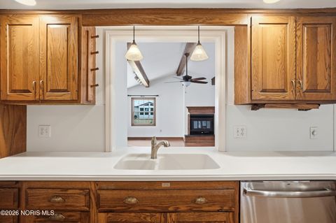 Tiny photo for 1085 Birch Drive, Perrysburg, OH 43551 (MLS # 10003715)