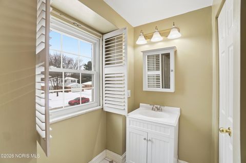 Tiny photo for 1085 Birch Drive, Perrysburg, OH 43551 (MLS # 10003715)