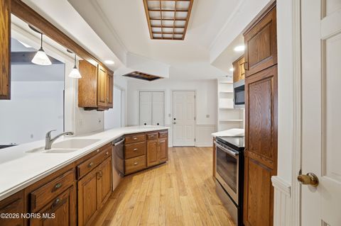 Tiny photo for 1085 Birch Drive, Perrysburg, OH 43551 (MLS # 10003715)