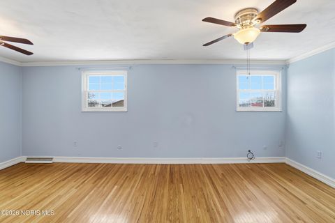 Tiny photo for 1085 Birch Drive, Perrysburg, OH 43551 (MLS # 10003715)