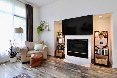 Tiny photo for 7155 E Lake Court, Perrysburg, OH 43551 (MLS # 10009650)