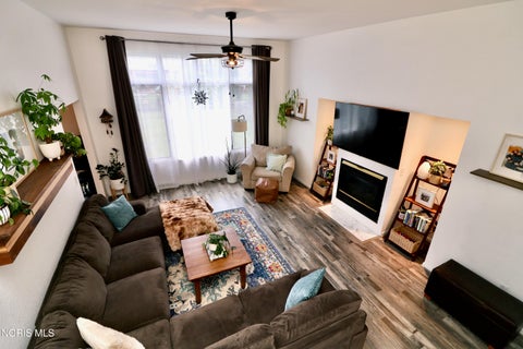 Tiny photo for 7155 E Lake Court, Perrysburg, OH 43551 (MLS # 10009650)