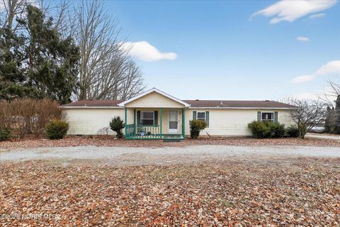 Photo of 762 State Route 109, Liberty Center, OH 43532 (MLS # 10002410)