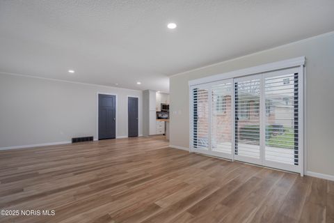 Tiny photo for 1073 Westbrook Drive, Perrysburg, OH 43551 (MLS # 10001771)