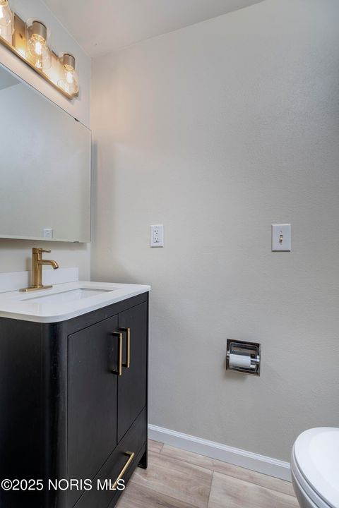 Tiny photo for 1073 Westbrook Drive, Perrysburg, OH 43551 (MLS # 10001771)