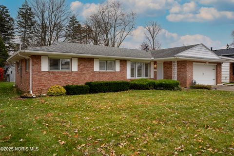 Tiny photo for 1073 Westbrook Drive, Perrysburg, OH 43551 (MLS # 10001771)