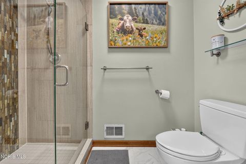 Tiny photo for 7187 E Lake Court, Perrysburg, OH 43551 (MLS # 10010161)