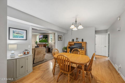 Tiny photo for 3619 Greenlawn Drive, Toledo, OH 43614 (MLS # 10013834)