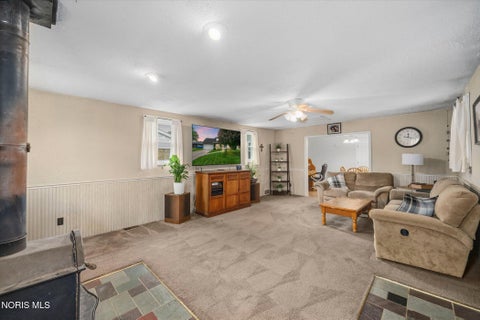 Tiny photo for 3619 Greenlawn Drive, Toledo, OH 43614 (MLS # 10013834)