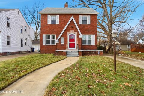 Photo of 3429 Harley Road, Toledo, OH 43606 (MLS # 10002873)