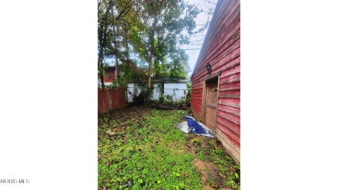 Tiny photo for 1445 Goodale Avenue, Toledo, OH 43606 (MLS # 10013521)