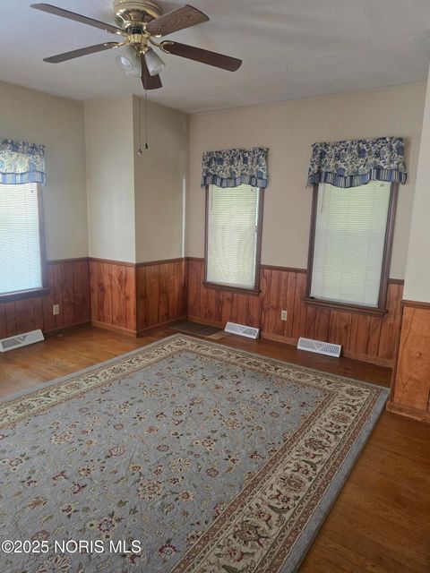 Tiny photo for 920 Garrison Street, Fremont, OH 43420 (MLS # 10000453)