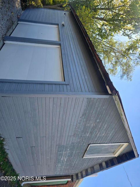 Tiny photo for 920 Garrison Street, Fremont, OH 43420 (MLS # 10000453)