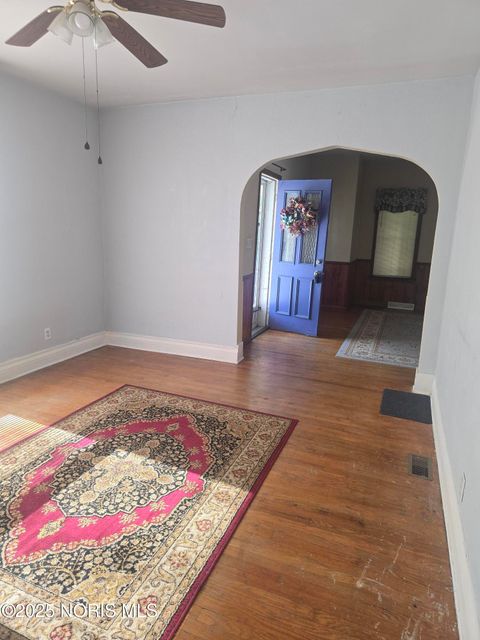 Tiny photo for 920 Garrison Street, Fremont, OH 43420 (MLS # 10000453)