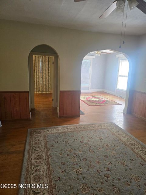 Tiny photo for 920 Garrison Street, Fremont, OH 43420 (MLS # 10000453)