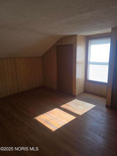 Tiny photo for 920 Garrison Street, Fremont, OH 43420 (MLS # 10000453)