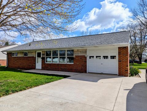 Photo of 300 Degroff Avenue, Archbold, OH 43502 (MLS # 10005898)