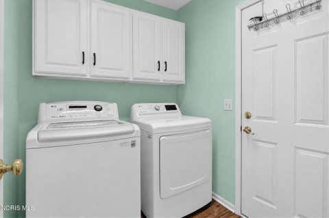 Tiny photo for 4239 E Waterbend Drive, Maumee, OH 43537 (MLS # 10011966)