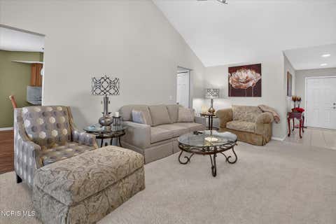 Tiny photo for 4239 E Waterbend Drive, Maumee, OH 43537 (MLS # 10011966)