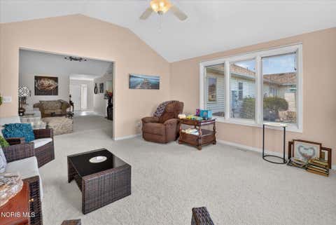 Tiny photo for 4239 E Waterbend Drive, Maumee, OH 43537 (MLS # 10011966)