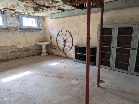 Tiny photo for 207 Jefferson Avenue, Defiance, OH 43512 (MLS # 10004931)