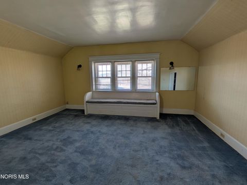 Tiny photo for 207 Jefferson Avenue, Defiance, OH 43512 (MLS # 10004931)