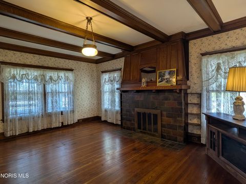 Tiny photo for 207 Jefferson Avenue, Defiance, OH 43512 (MLS # 10004931)