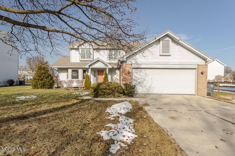 Photo of 1237 Sutton Place, Perrysburg, OH 43551 (MLS # 10004186)