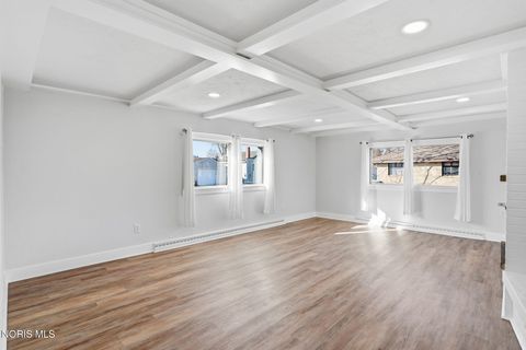 Tiny photo for 810 Mcconnell Street, Findlay, OH 45840 (MLS # 10004604)