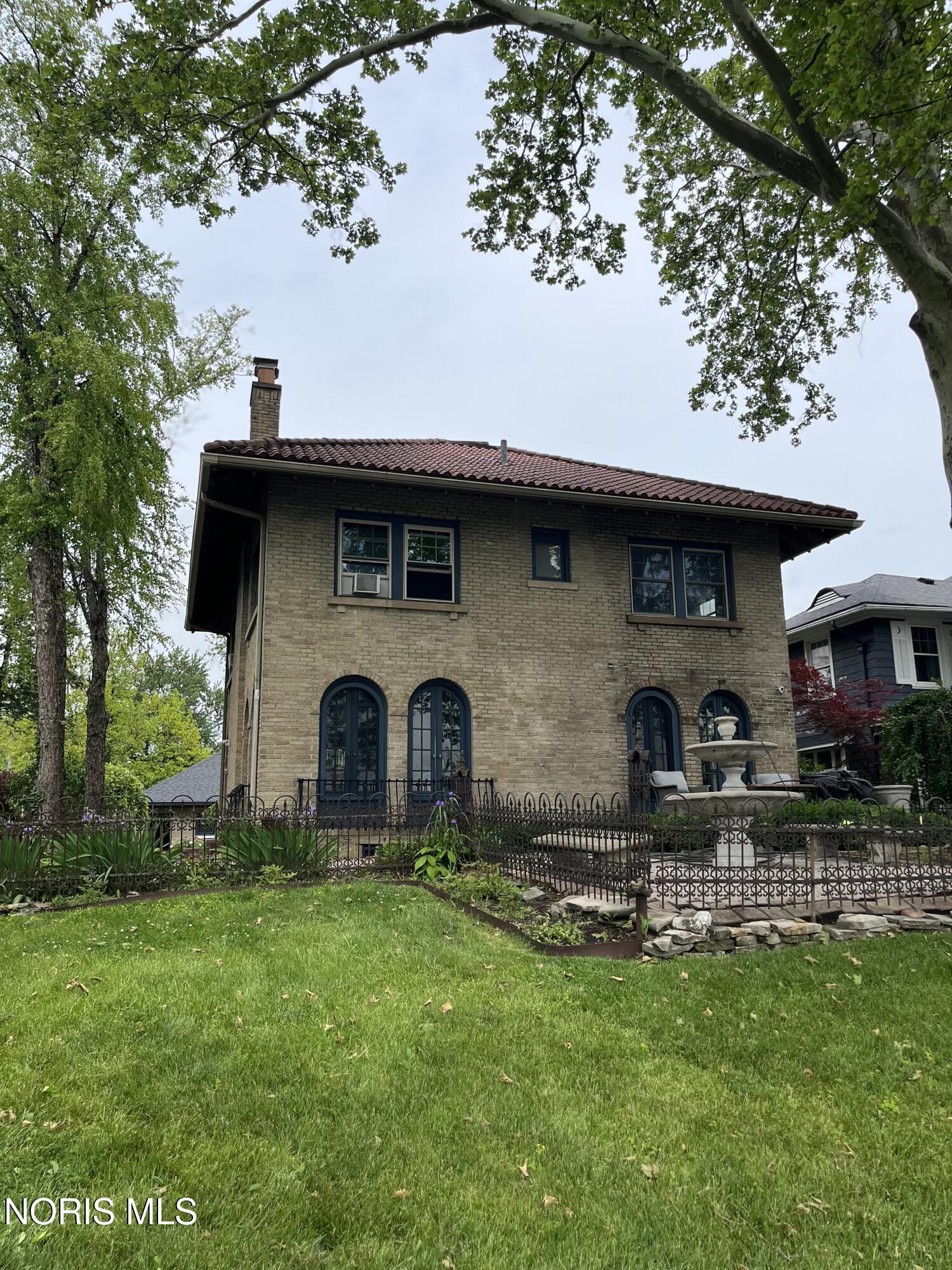 3066 River Road
