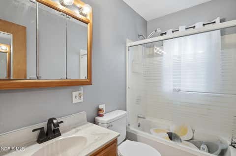Tiny photo for 6012 Greenacre Road, Toledo, OH 43615 (MLS # 10012121)