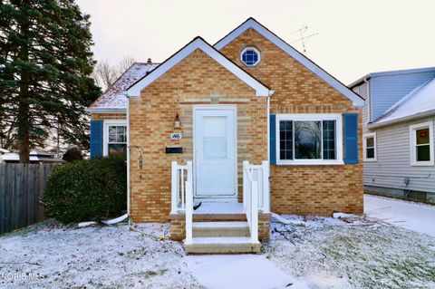 Photo of 146 Jennings Road, Rossford, OH 43460 (MLS # 10005225)