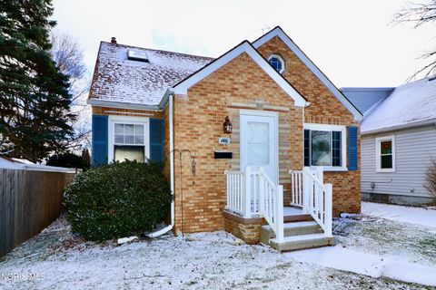 Tiny photo for 146 Jennings Road, Rossford, OH 43460 (MLS # 10005225)
