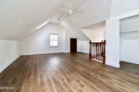 Tiny photo for 146 Jennings Road, Rossford, OH 43460 (MLS # 10005225)