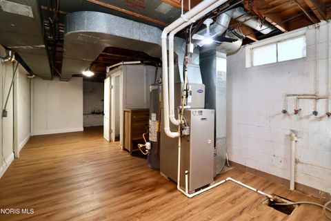 Tiny photo for 146 Jennings Road, Rossford, OH 43460 (MLS # 10005225)