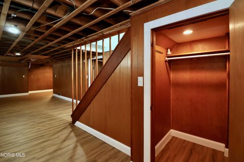 Tiny photo for 146 Jennings Road, Rossford, OH 43460 (MLS # 10005225)