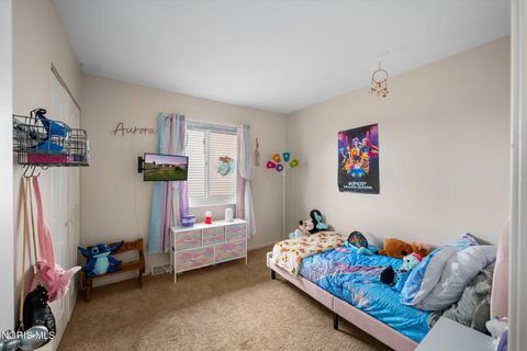 Tiny photo for 802 W Capistrano Avenue, Toledo, OH 43612 (MLS # 10006136)